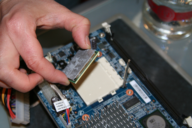 CPU (Merkezi İşlem Birimi) Nedir?